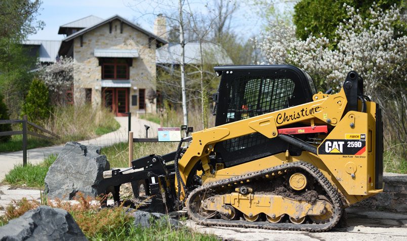 Donor Impact Symchych Track Loader