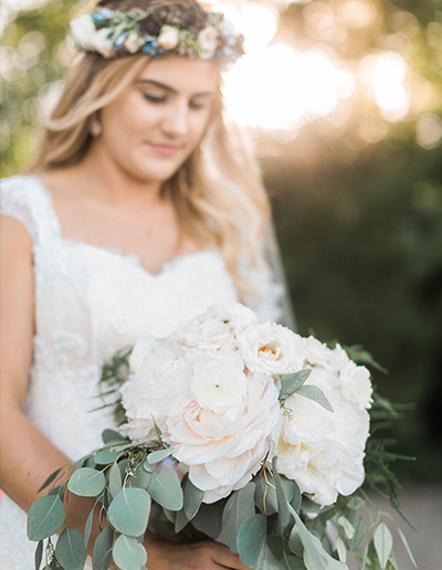 Summer Wedding Schlitz Audubon Bride Portrait