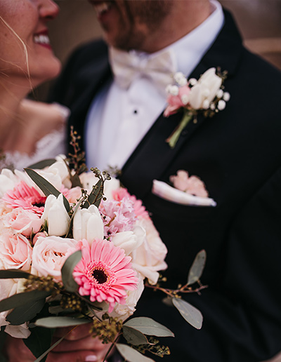 Winter Wedding Schlitz Audubon Flowers